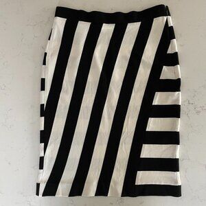 Banana Republic Striped Rayon Viscose Blend Fitted Pencil Skirt Black Cream Sz 2
